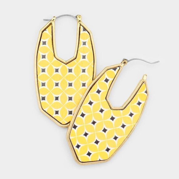NWT Boho Retro Yellow Tile Wood Earrings - Picture 1 of 6